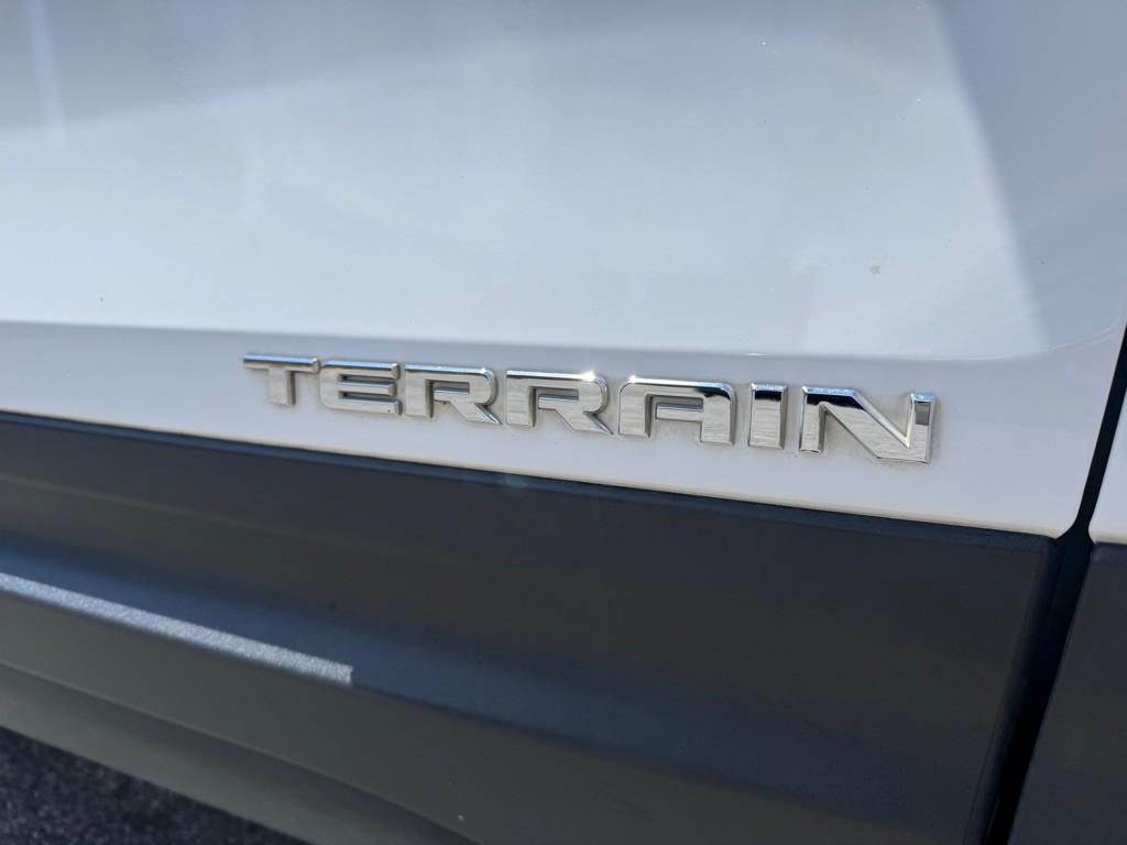 2020 GMC Terrain Image 10