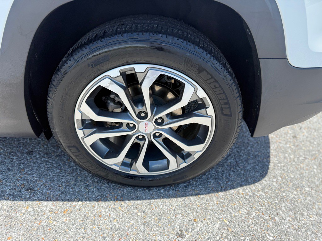 2020 GMC Terrain Image 31