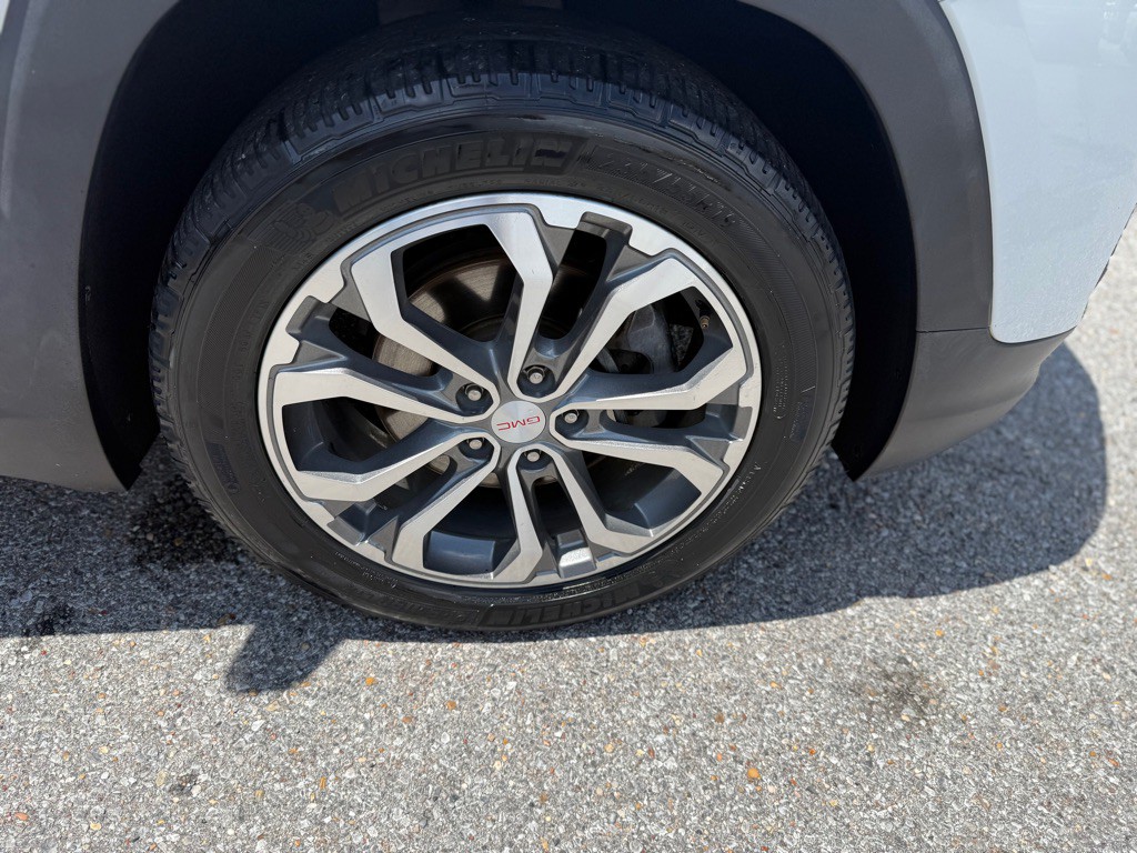 2020 GMC Terrain Image 33