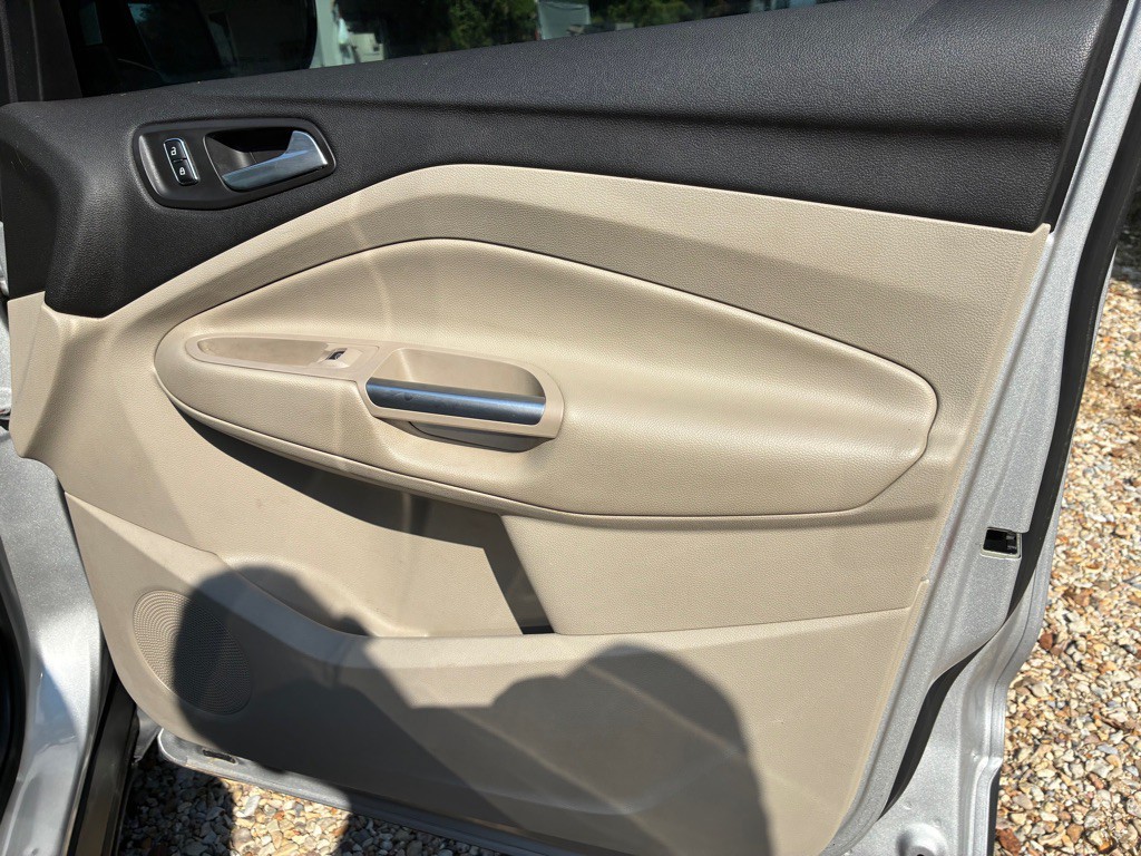 2014 Ford Escape Image 24