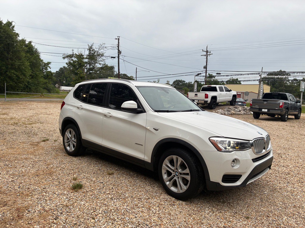 2017 BMW X3 Image 2