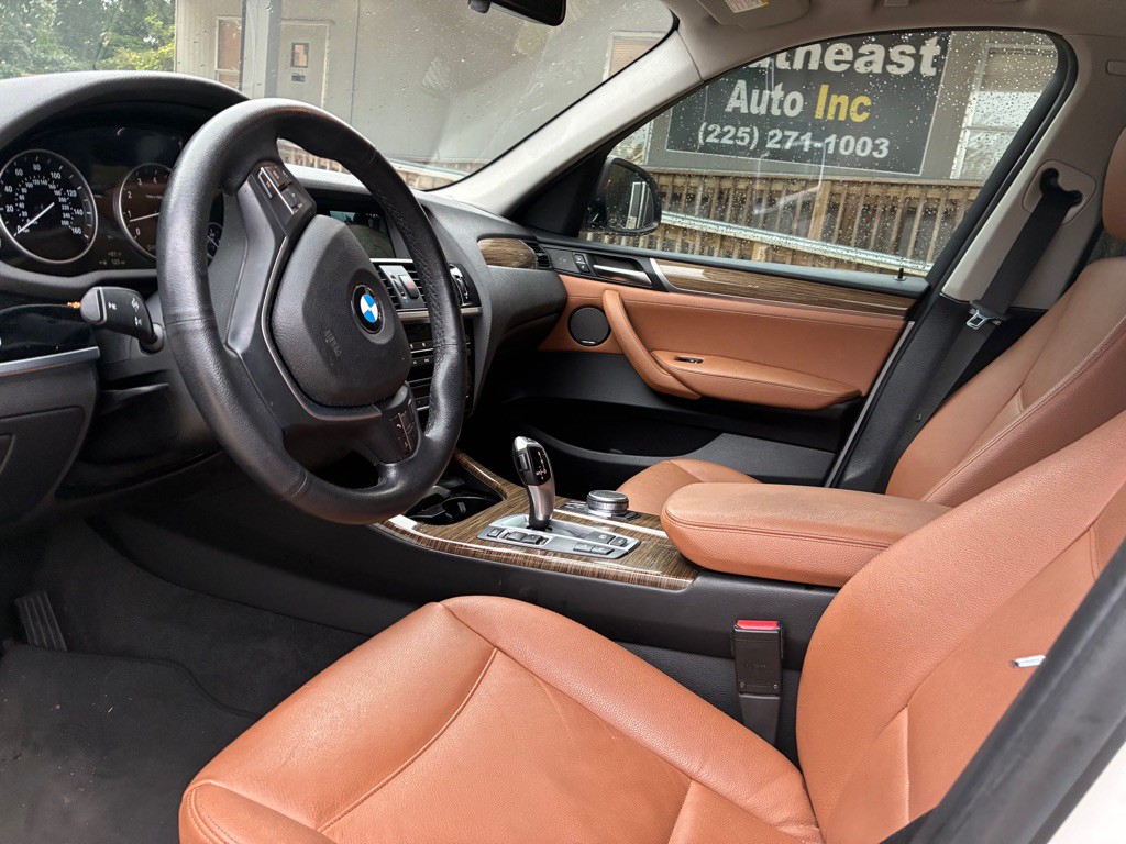2017 BMW X3 Image 8