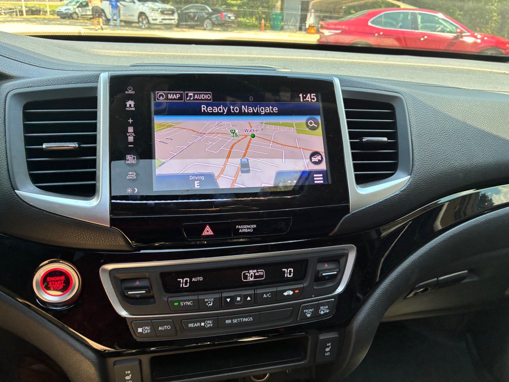 2019 Honda Ridgeline Image 11