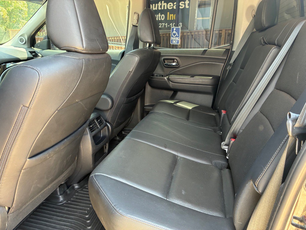 2019 Honda Ridgeline Image 15