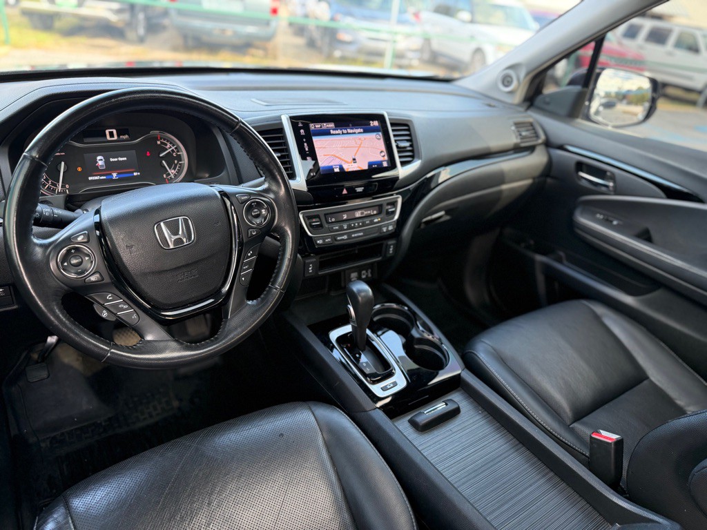 2019 Honda Ridgeline Image 13