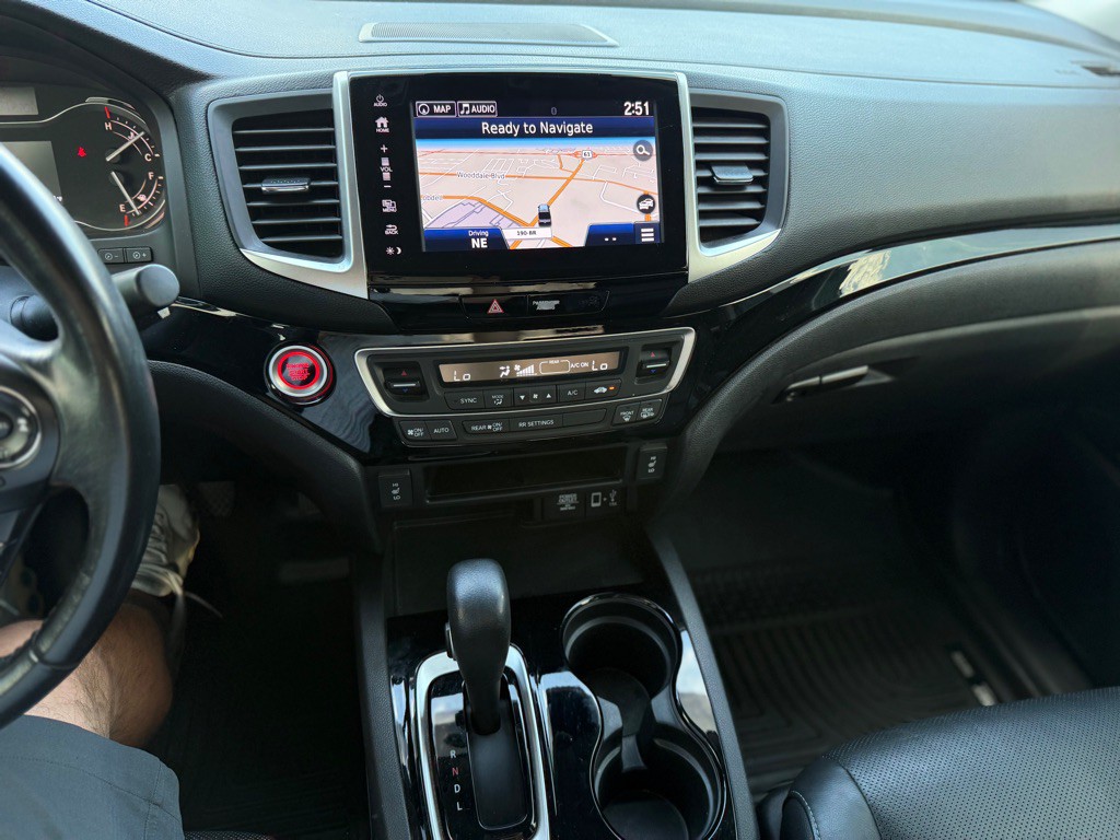 2019 Honda Ridgeline Image 20