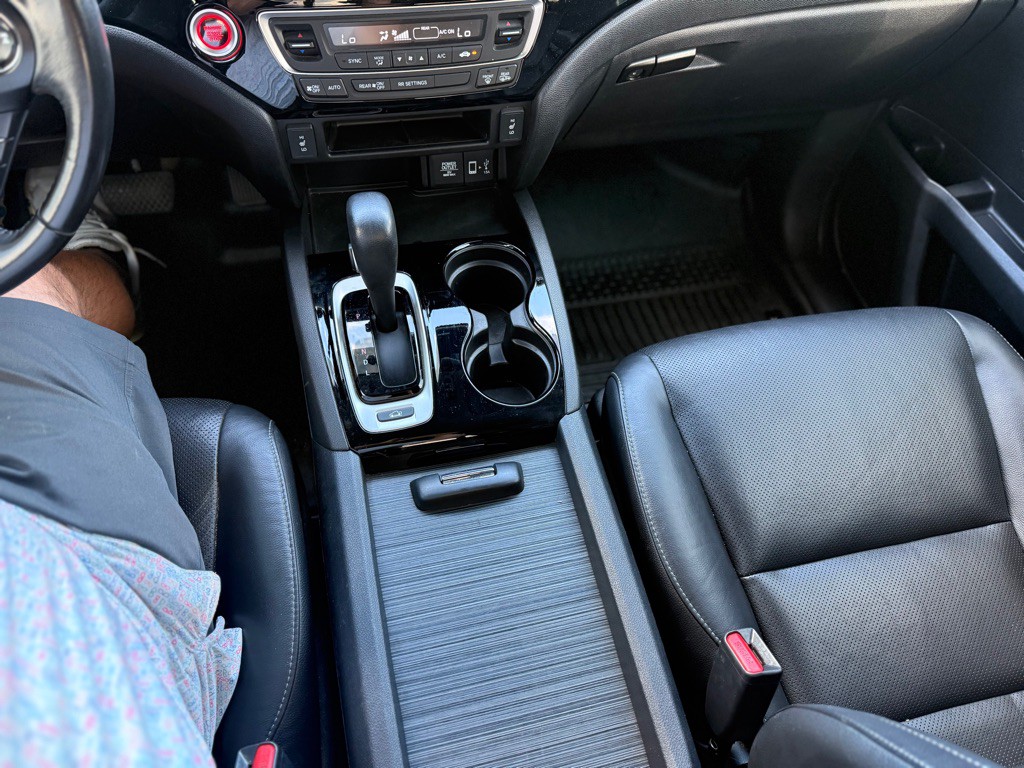 2019 Honda Ridgeline Image 21