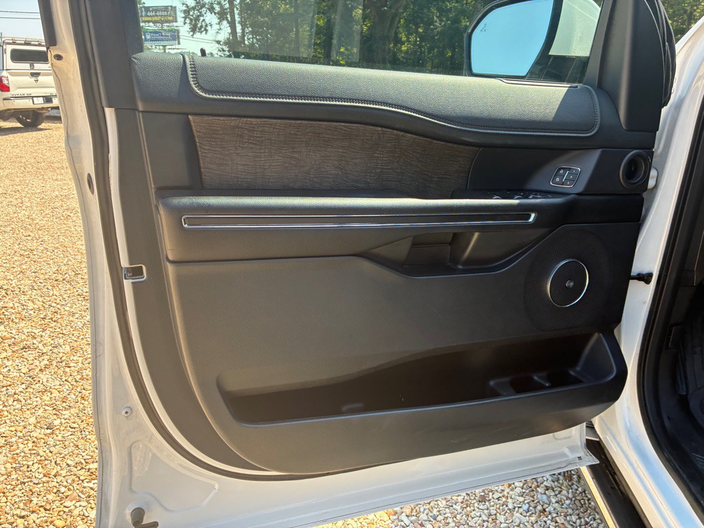 2019 Ford Expedition Image 11