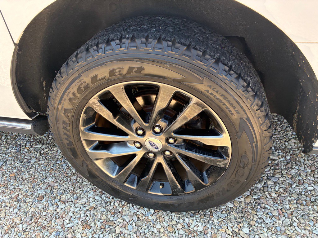 2019 Ford Expedition Image 25