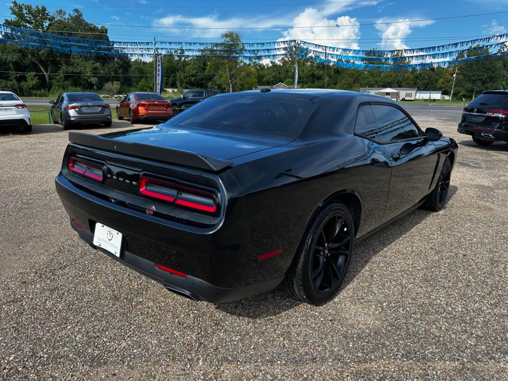 2018 Dodge Challenger Image 5
