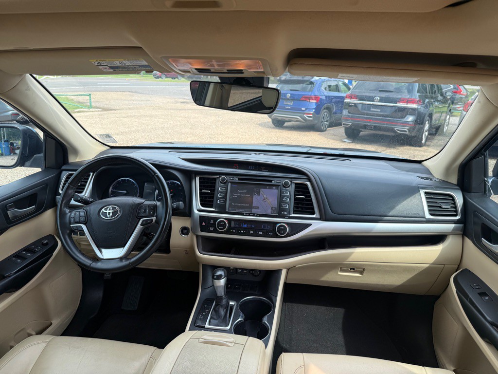 2019 Toyota Highlander Image 15