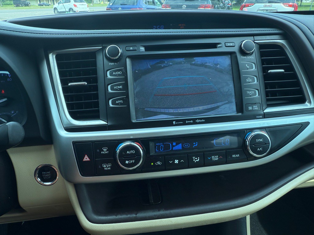 2019 Toyota Highlander Image 19
