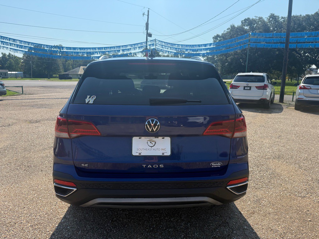 2023 Volkswagen Taos Image 4