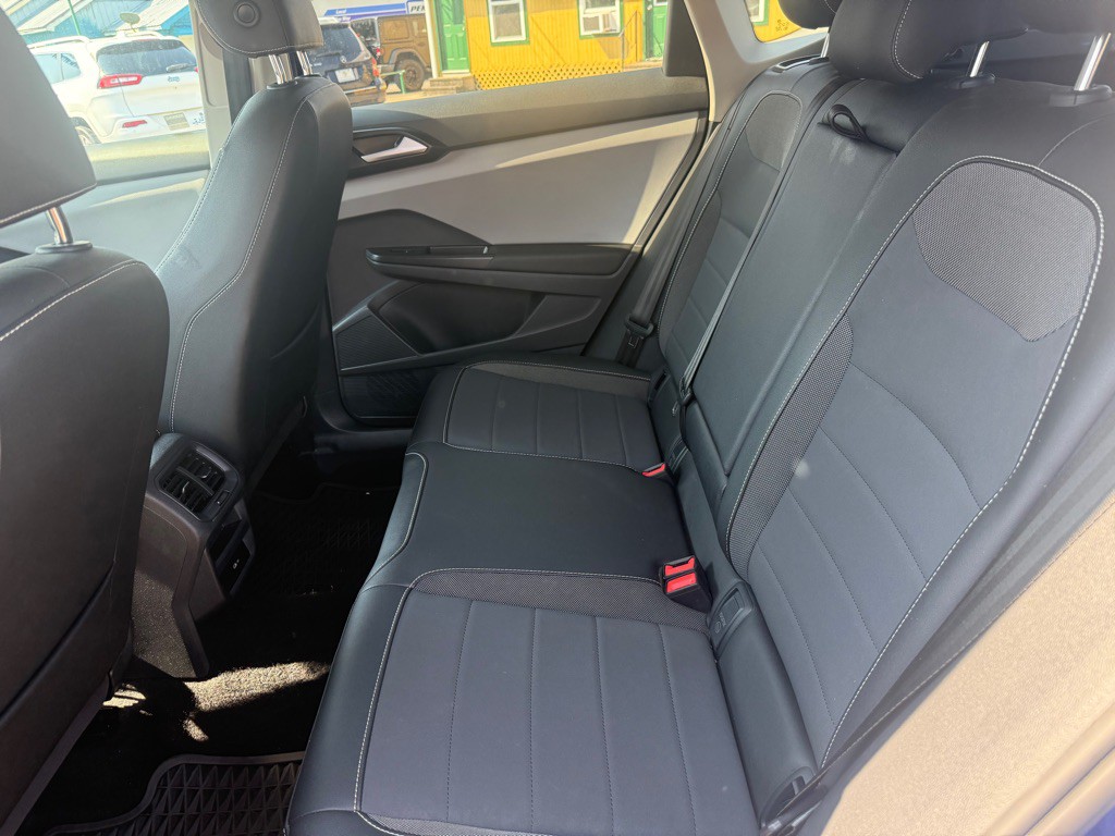 2023 Volkswagen Taos Image 5