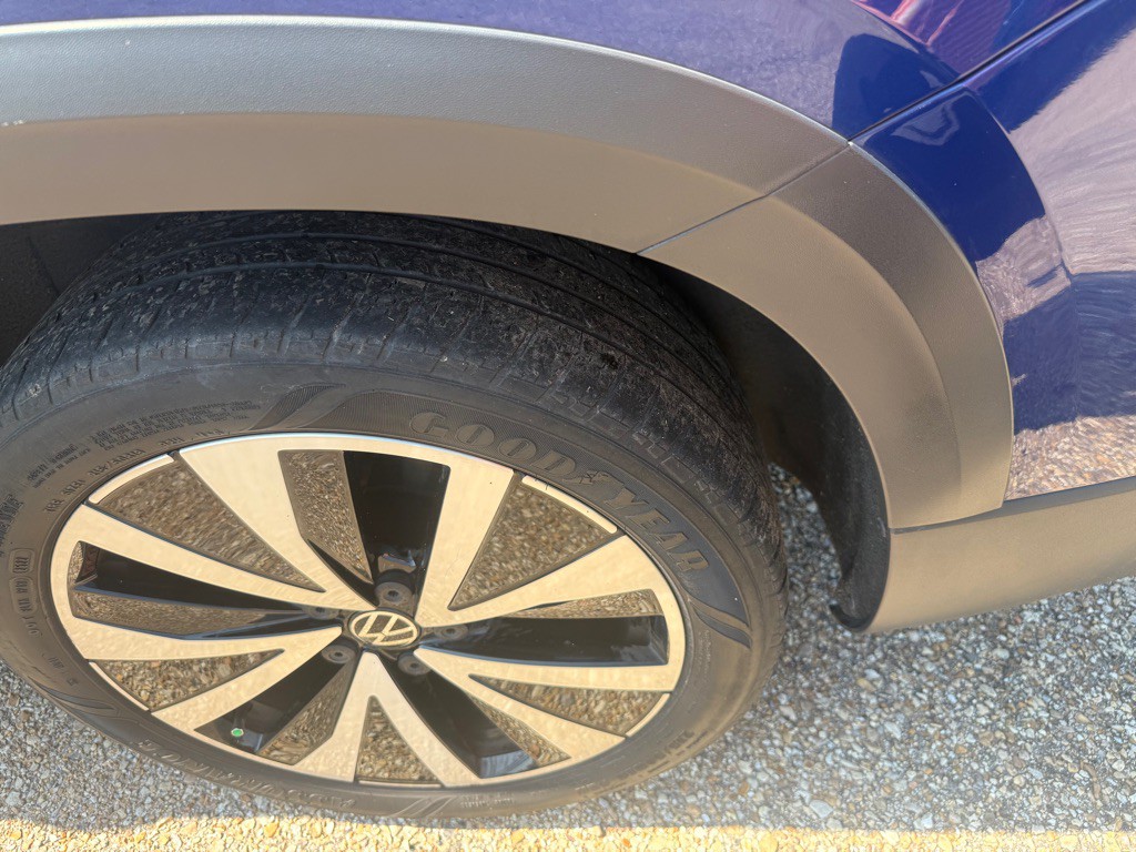 2023 Volkswagen Taos Image 14