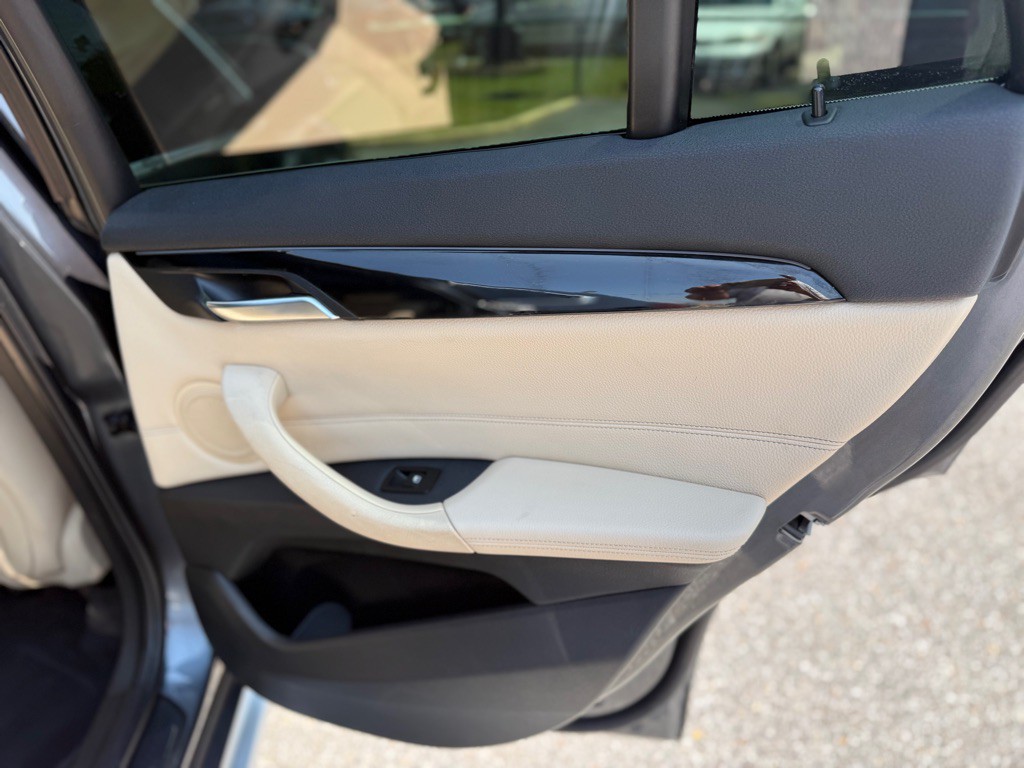 2018 BMW X1 Image 21