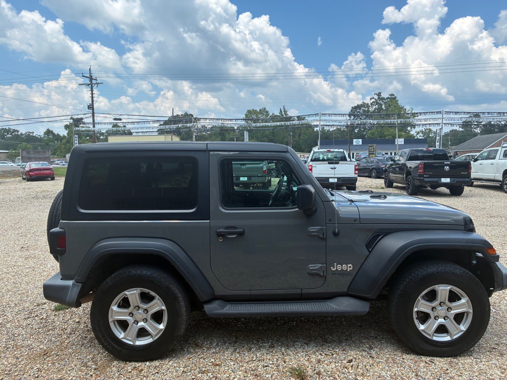 2019 Jeep Wrangler Image 4