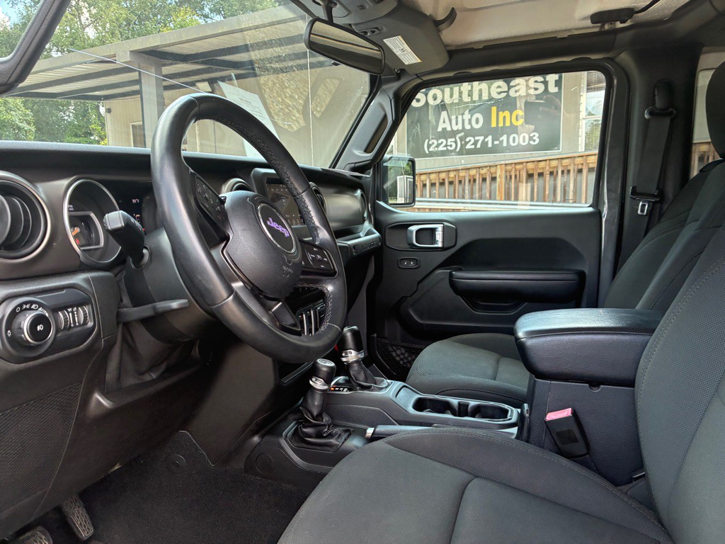 2019 Jeep Wrangler Image 9
