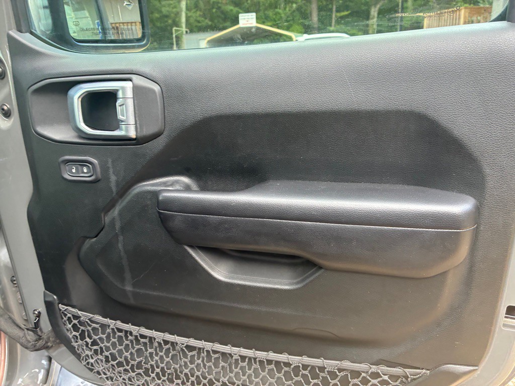 2019 Jeep Wrangler Image 19