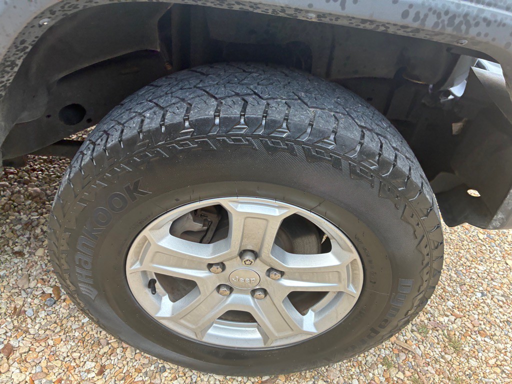 2019 Jeep Wrangler Image 20