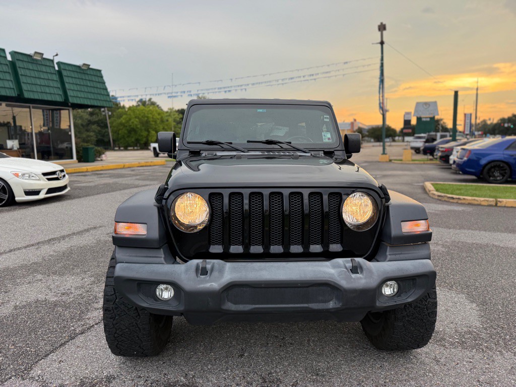2020 Jeep Wrangler Unlimited Image 2