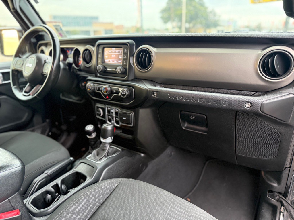 2020 Jeep Wrangler Unlimited Image 12