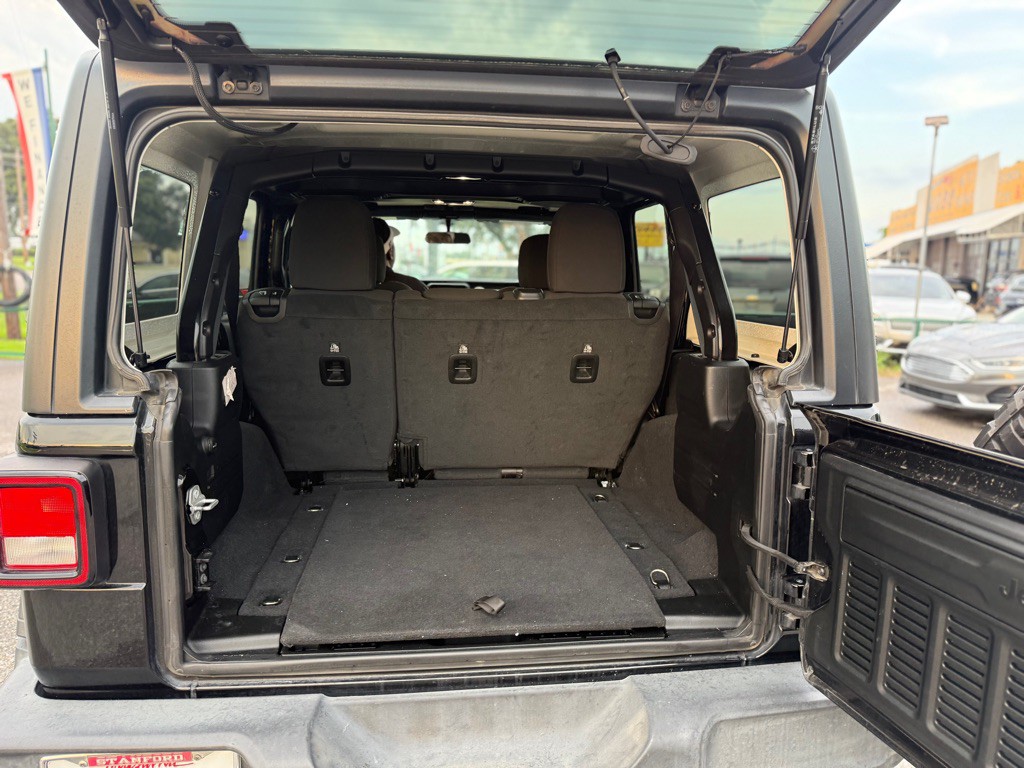 2020 Jeep Wrangler Unlimited Image 15