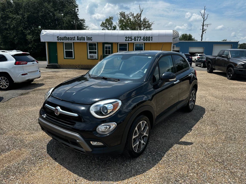 2017 FIAT 500 Image 1