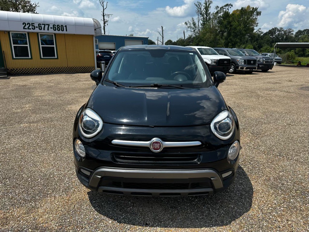 2017 FIAT 500 Image 2