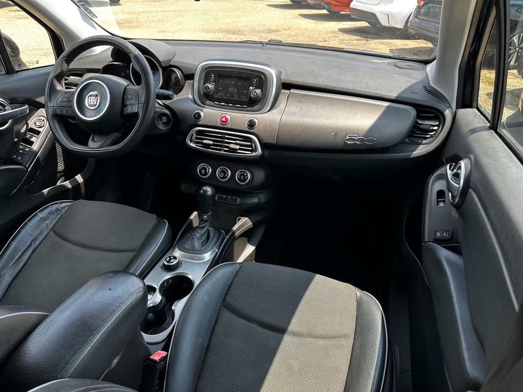 2017 FIAT 500 Image 17