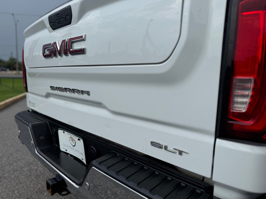 2020 GMC Sierra Image 12