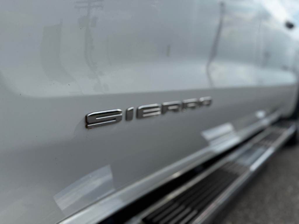 2020 GMC Sierra Image 13