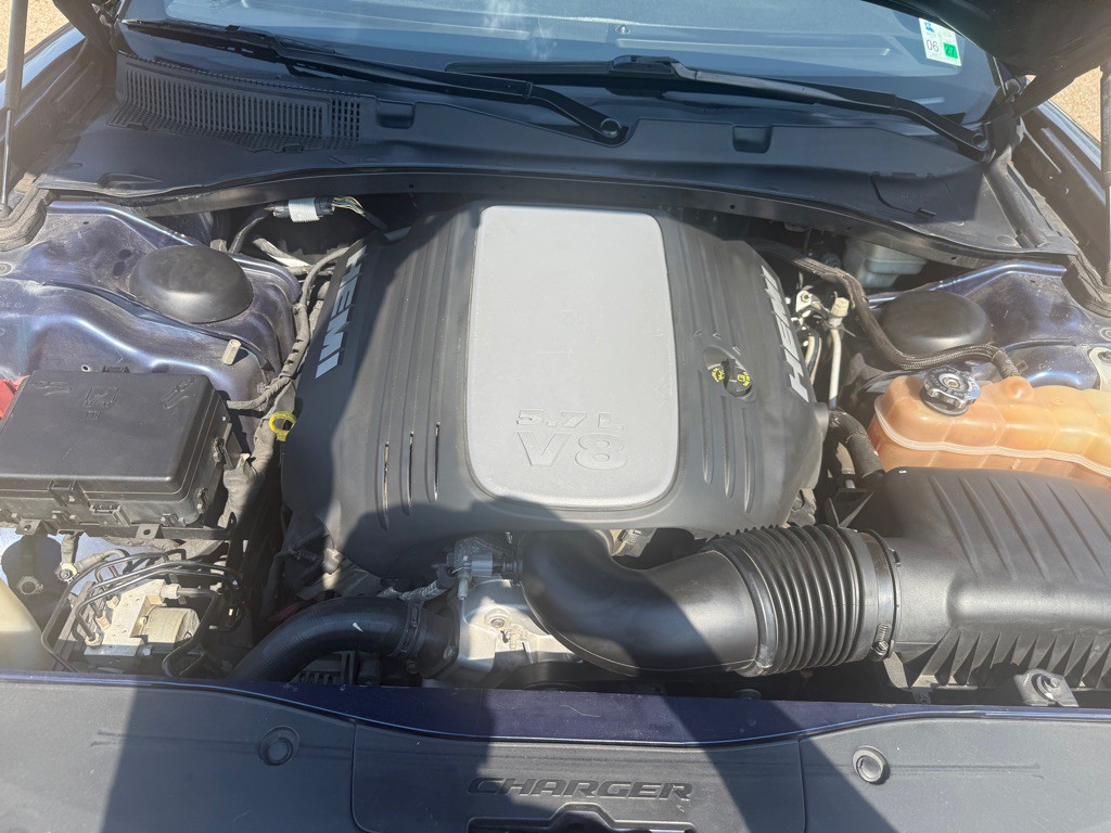 2015 Dodge Charger Image 9