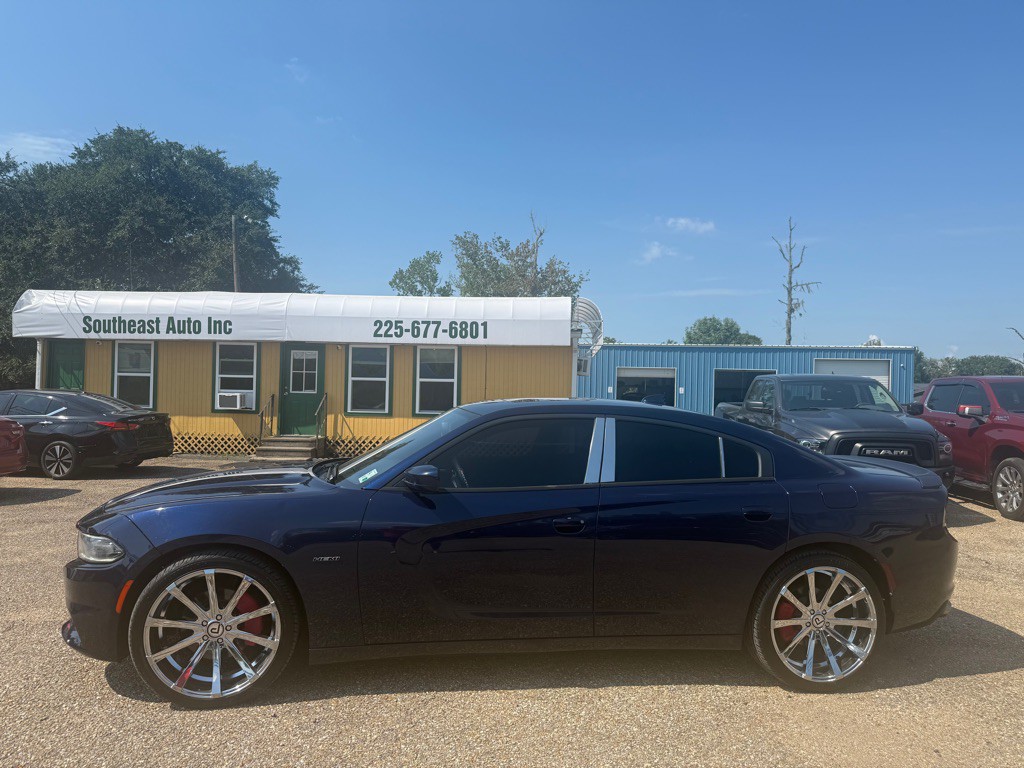 2015 Dodge Charger Image 10