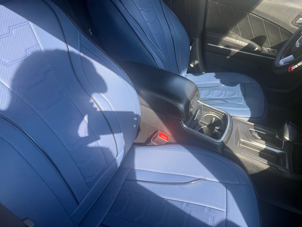 2015 Dodge Charger Image 16