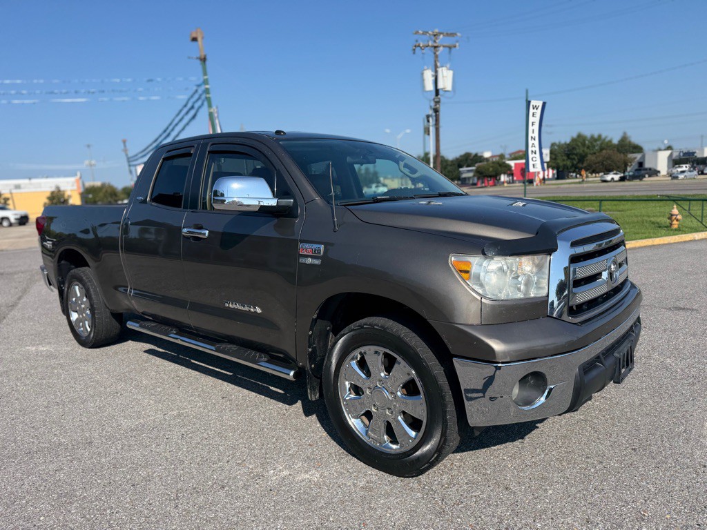 2010 Toyota Tundra Image 3