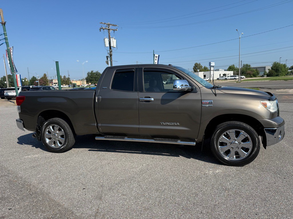 2010 Toyota Tundra Image 4