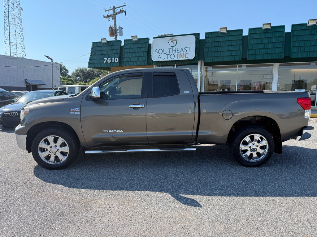2010 Toyota Tundra Image 8