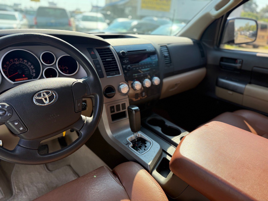 2010 Toyota Tundra Image 13