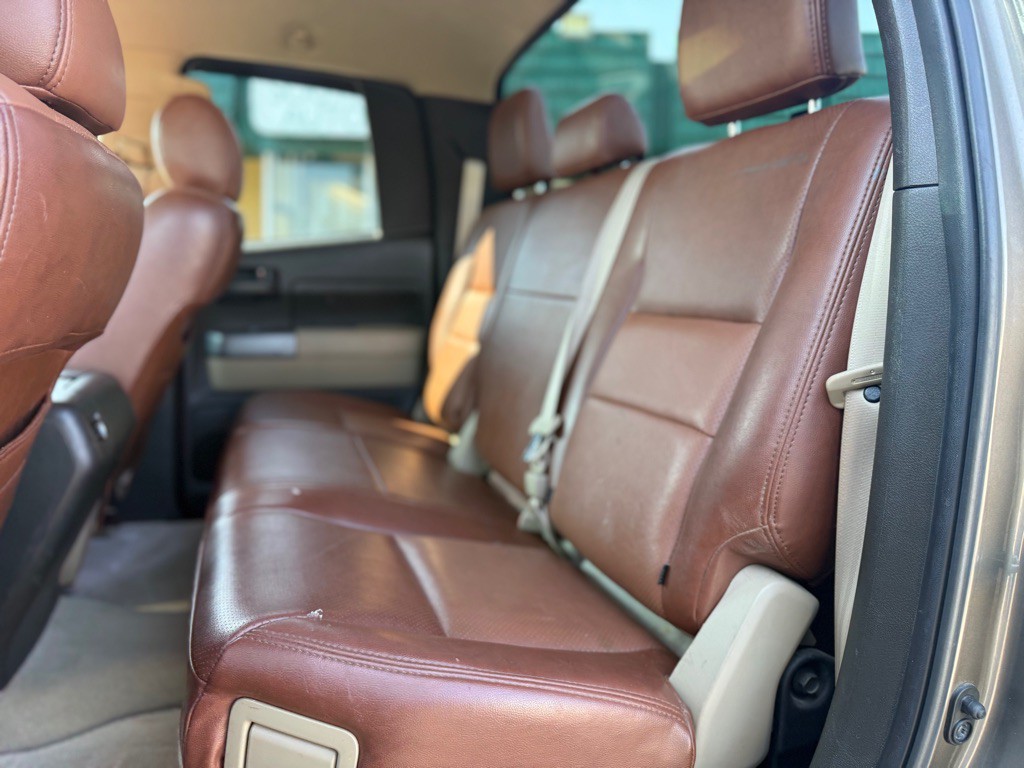 2010 Toyota Tundra Image 14