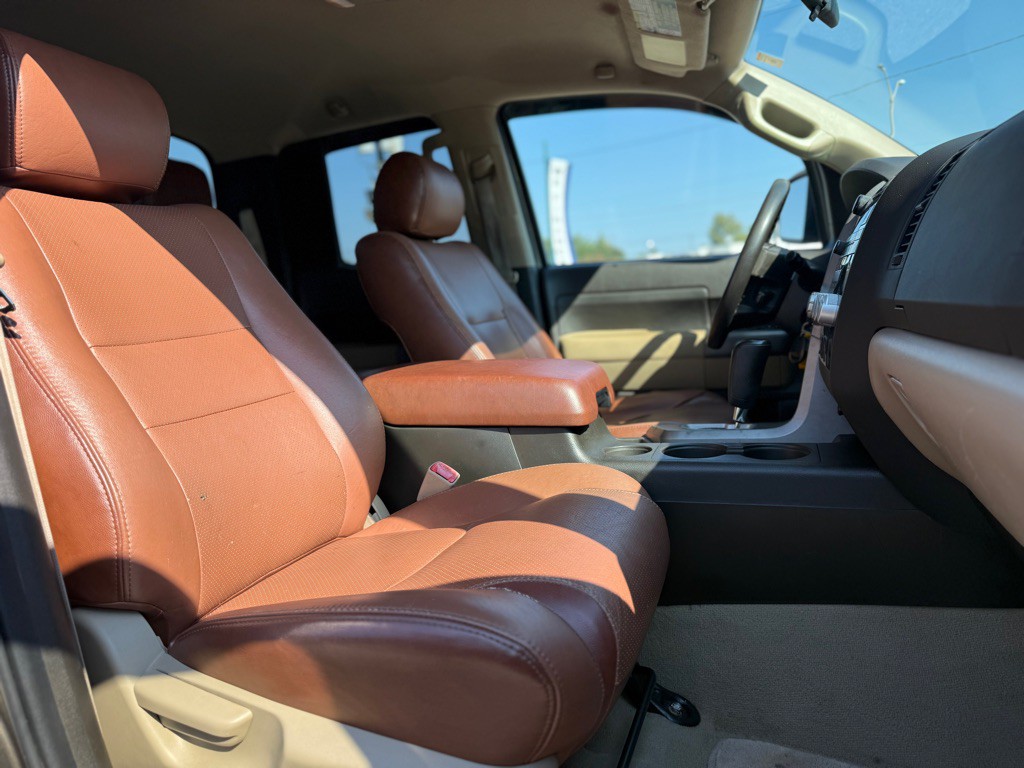 2010 Toyota Tundra Image 16