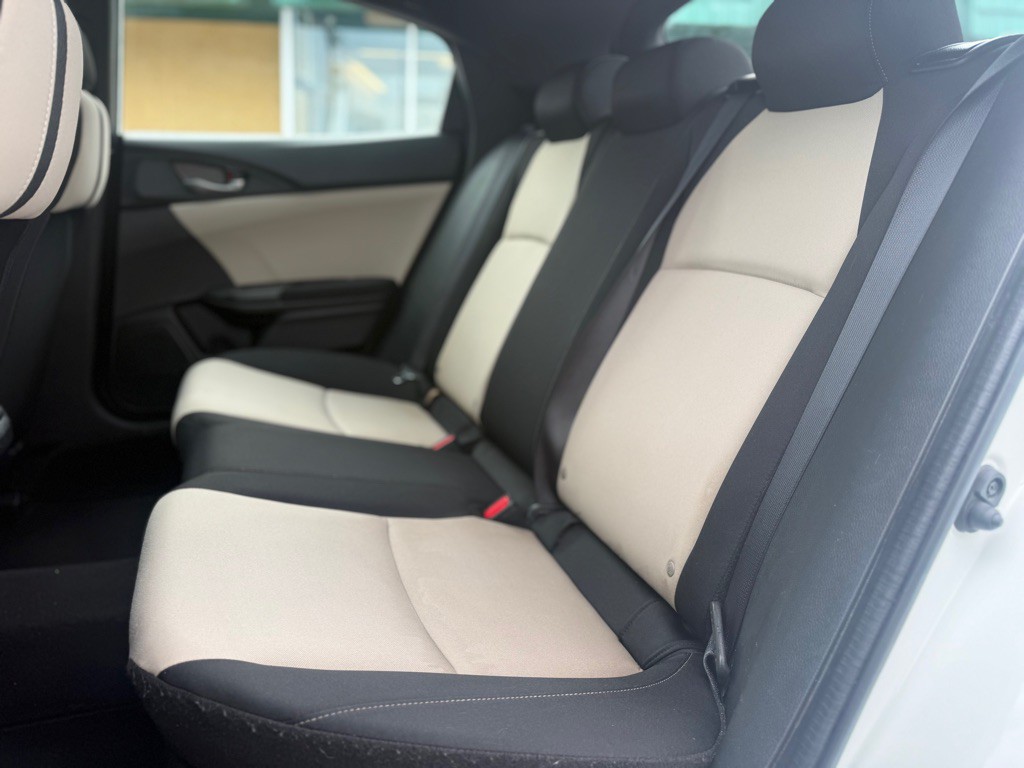 2018 Honda Civic Image 12