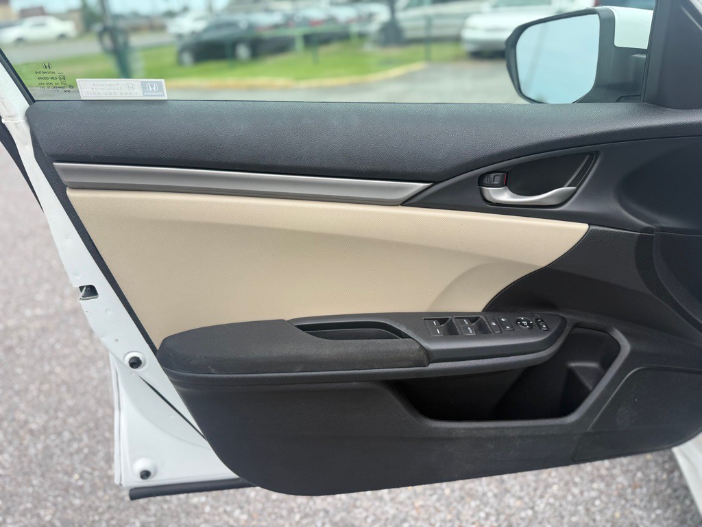 2018 Honda Civic Image 20