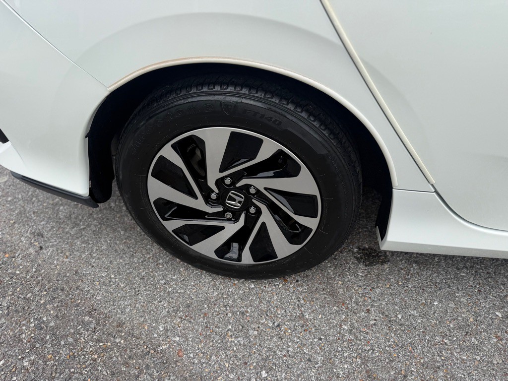 2018 Honda Civic Image 26