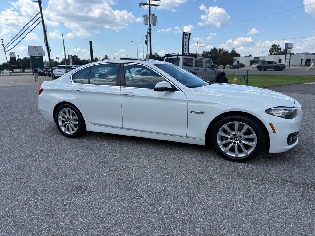 2016 BMW 5 Series Image 4