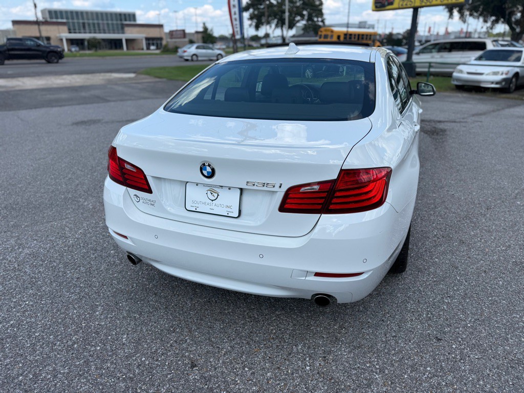 2016 BMW 5 Series Image 6