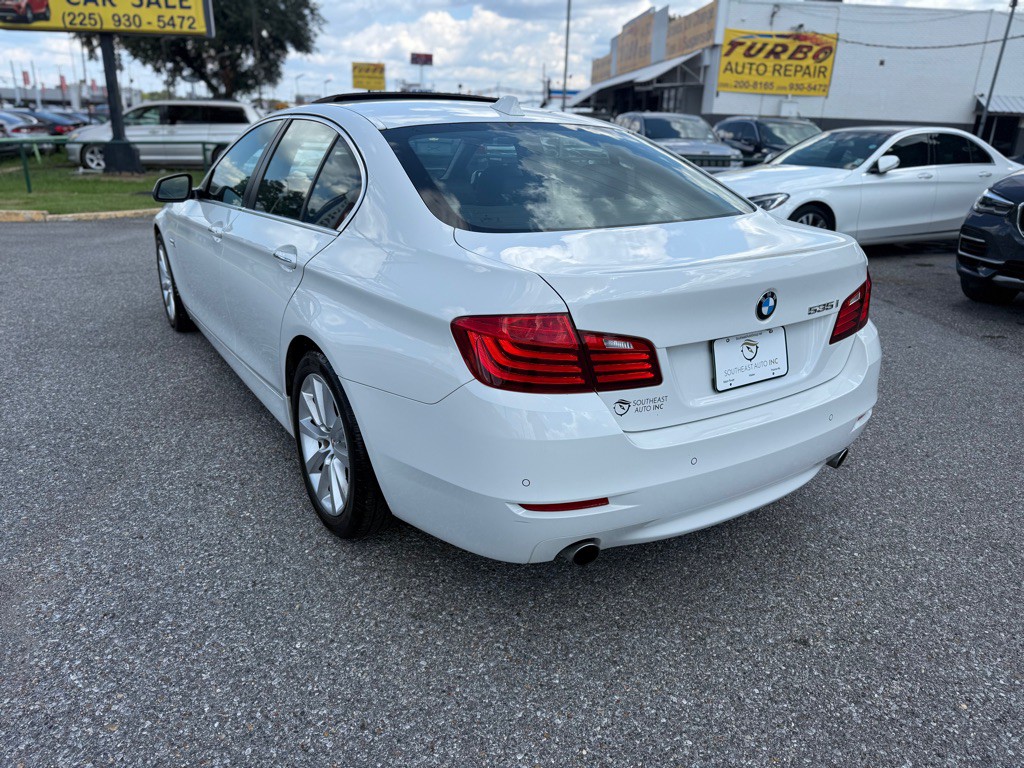 2016 BMW 5 Series Image 7