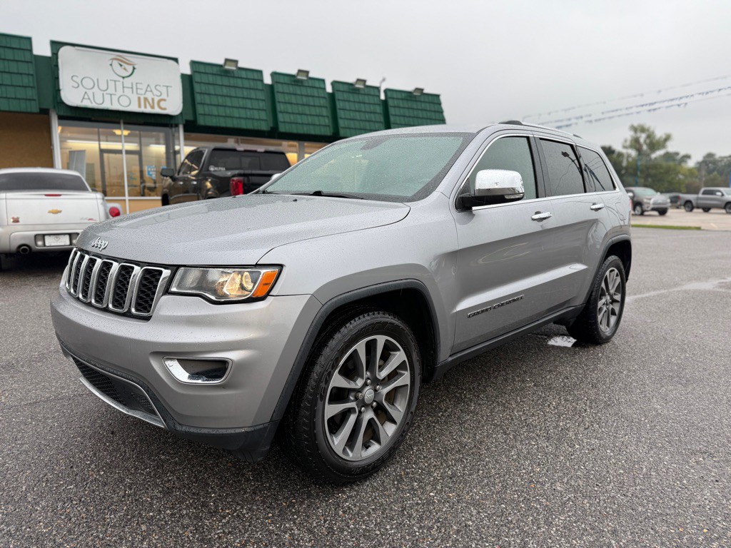 2018 Jeep Grand Cherokee Image 1