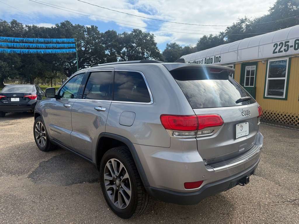 2018 Jeep Grand Cherokee Image 37