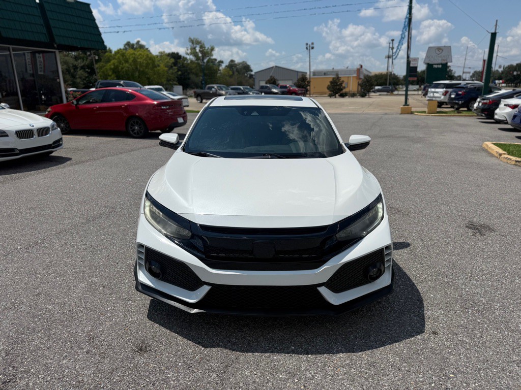 2017 Honda Civic Image 2